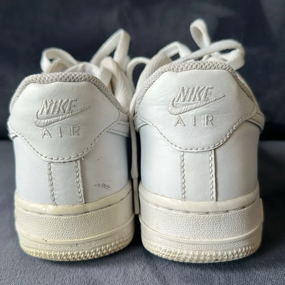 NIKE AIR FORCE 1 Shoes Youth 6.5 Triple White Sneakers